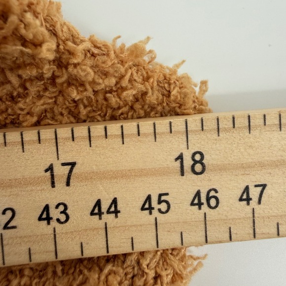 POL Women's Medium Brown Fuzzy Teddy Fleece Cropped Tank Sweater - Picture 4 of 7